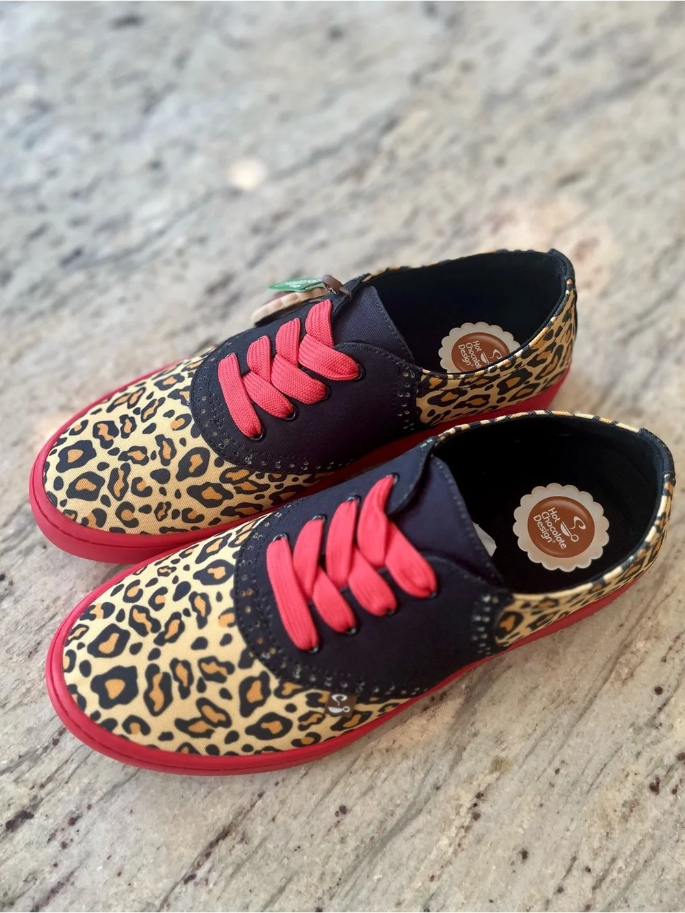 Brand new in box Hot chocolate design leopard print sneakers - Picture 4 of 10